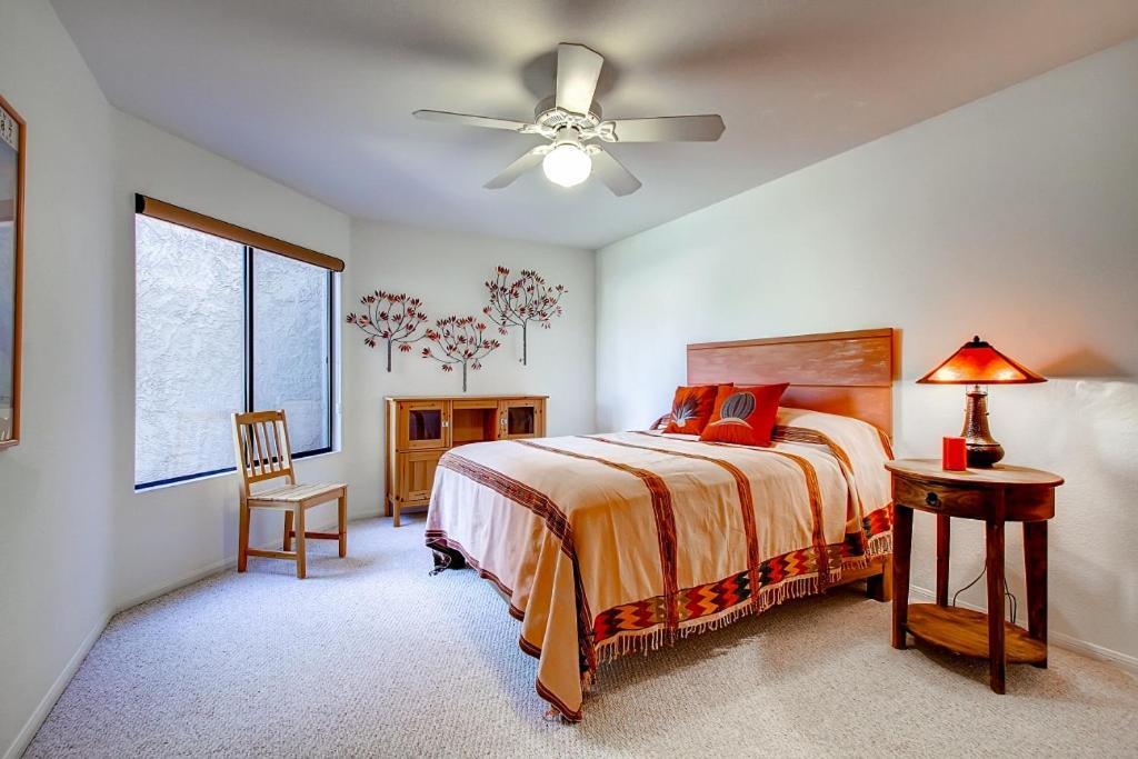 Country Club Home 2 Bedroom 2 Ba And Den About 1 Mi To Golf بورّغو سبرينغس المظهر الخارجي الصورة