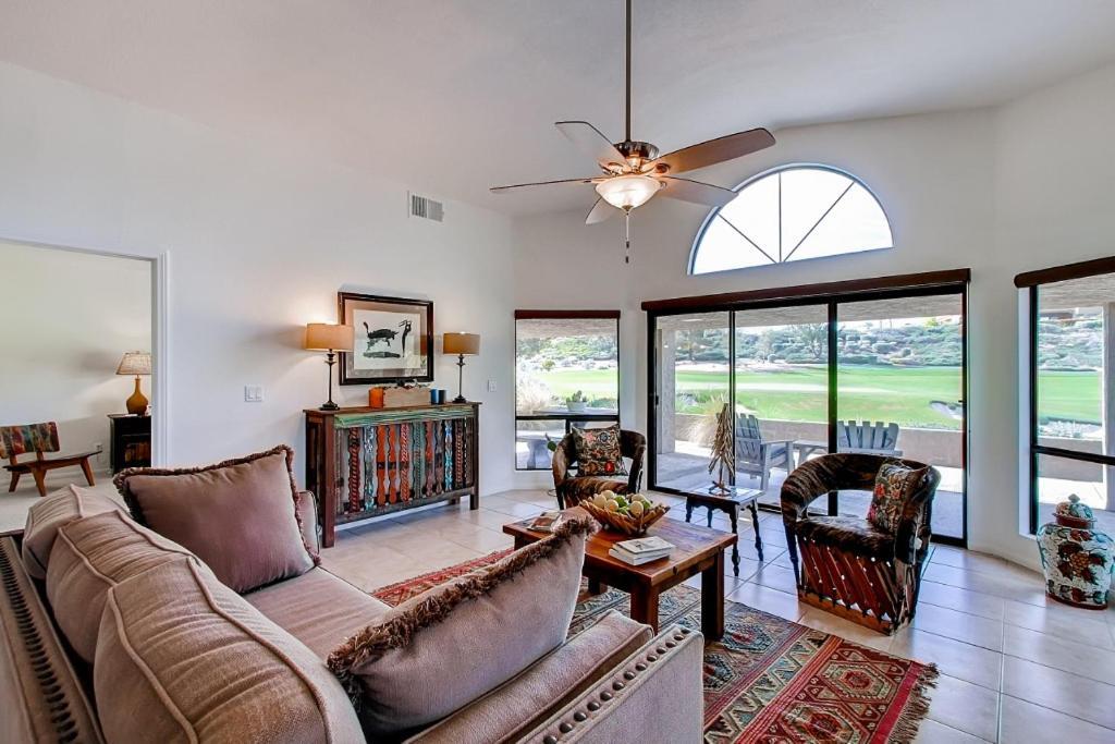 Country Club Home 2 Bedroom 2 Ba And Den About 1 Mi To Golf بورّغو سبرينغس المظهر الخارجي الصورة